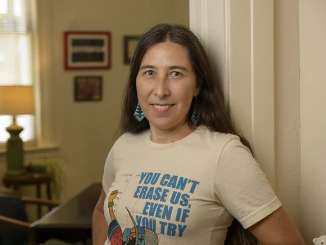 Stephanie Russo Carroll